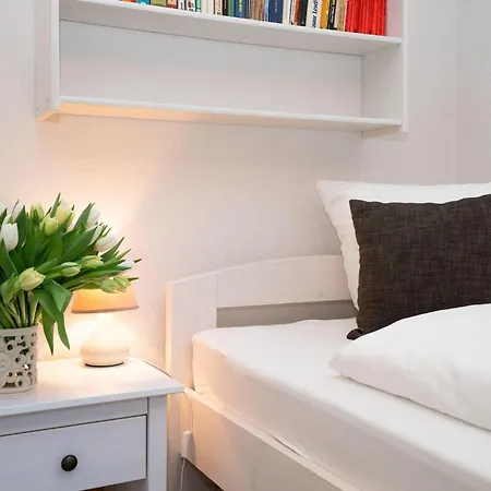 Apartment Haus-frisia-wohnung-01
